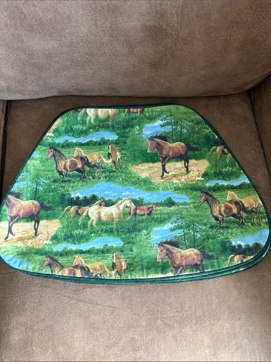 Other - Four Horse Print Placemat in Green and Blue